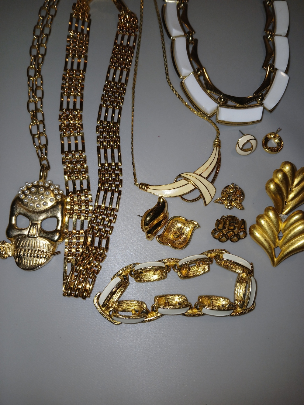 Jewelry Lot Please See Pictures